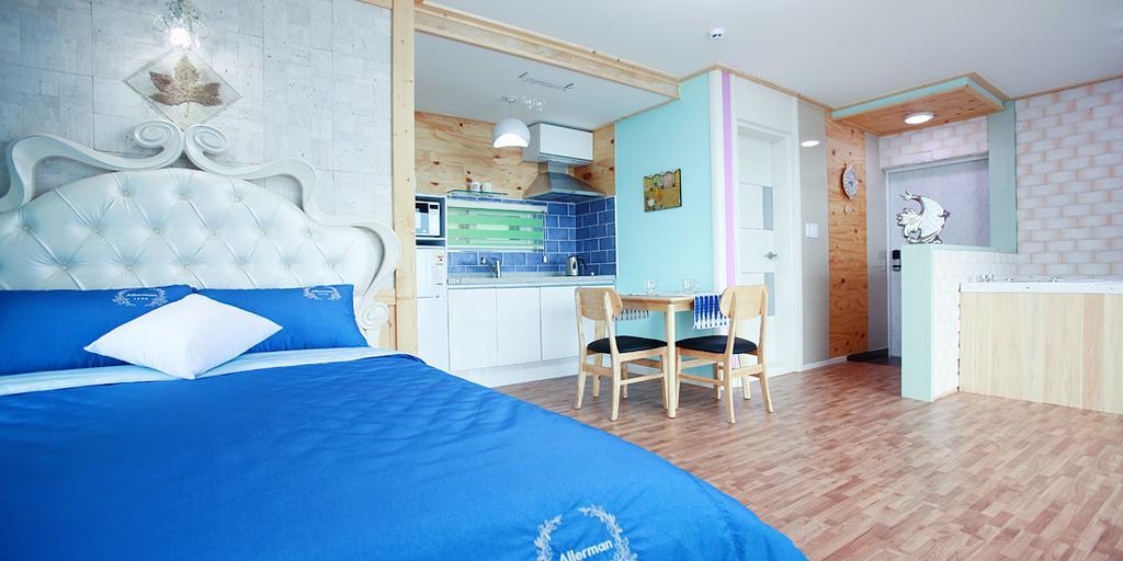 Montmartre Villa Намхе Екстериор снимка