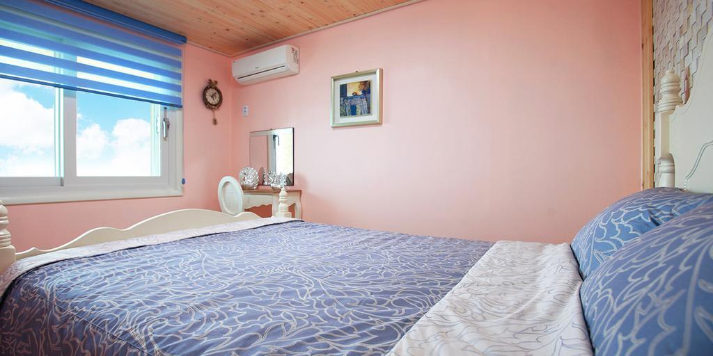 Montmartre Villa Намхе Екстериор снимка